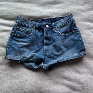 501 Levi Shorts